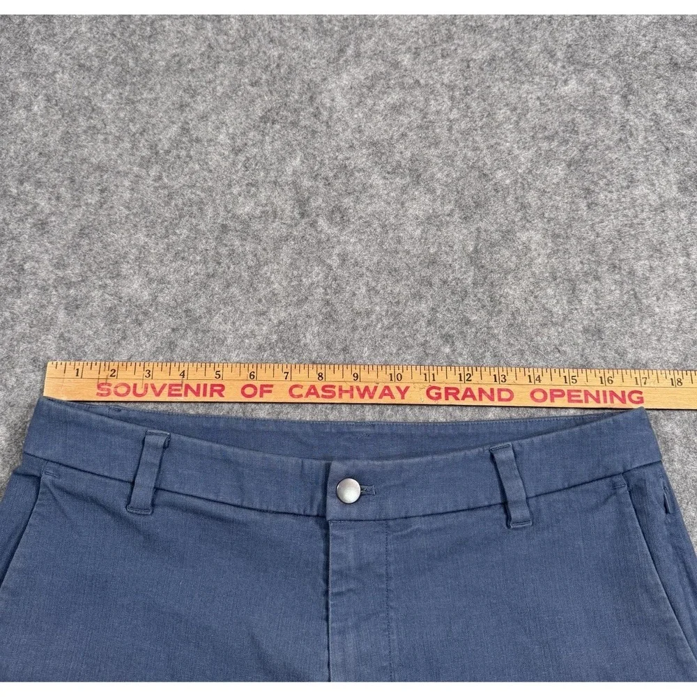 Lululemon Commission Shorts Blue Stretch Zip Pocket Modern Casual‎ 9